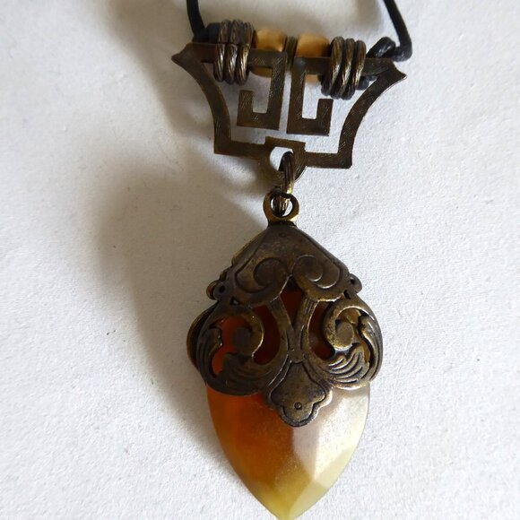 VINTAGE NEW NATURE COMPANY CORDED AMBER STONE STEAMPUNK TYPE NECKLACE - Picture 4 of 16